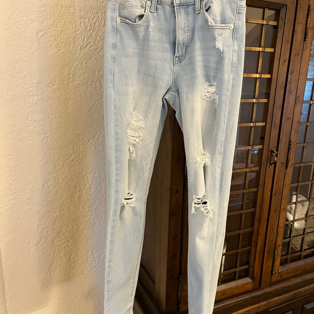 Aeropostale Ripped Light Blue Skinny Jeans